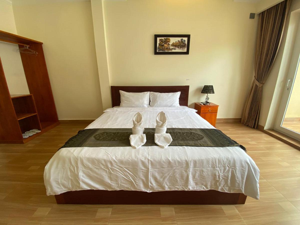 Phnom Penh Le Vincent Hotel Екстериор снимка