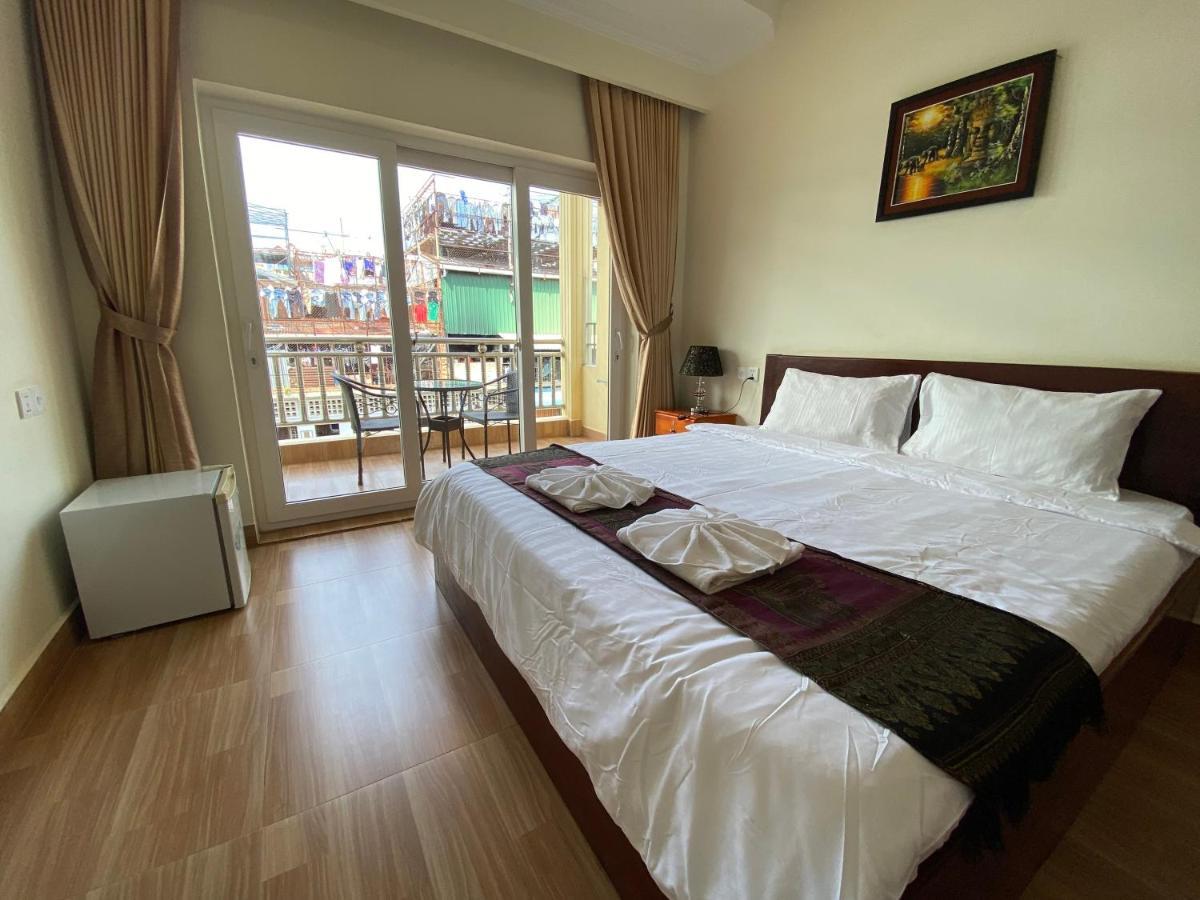 Phnom Penh Le Vincent Hotel Екстериор снимка