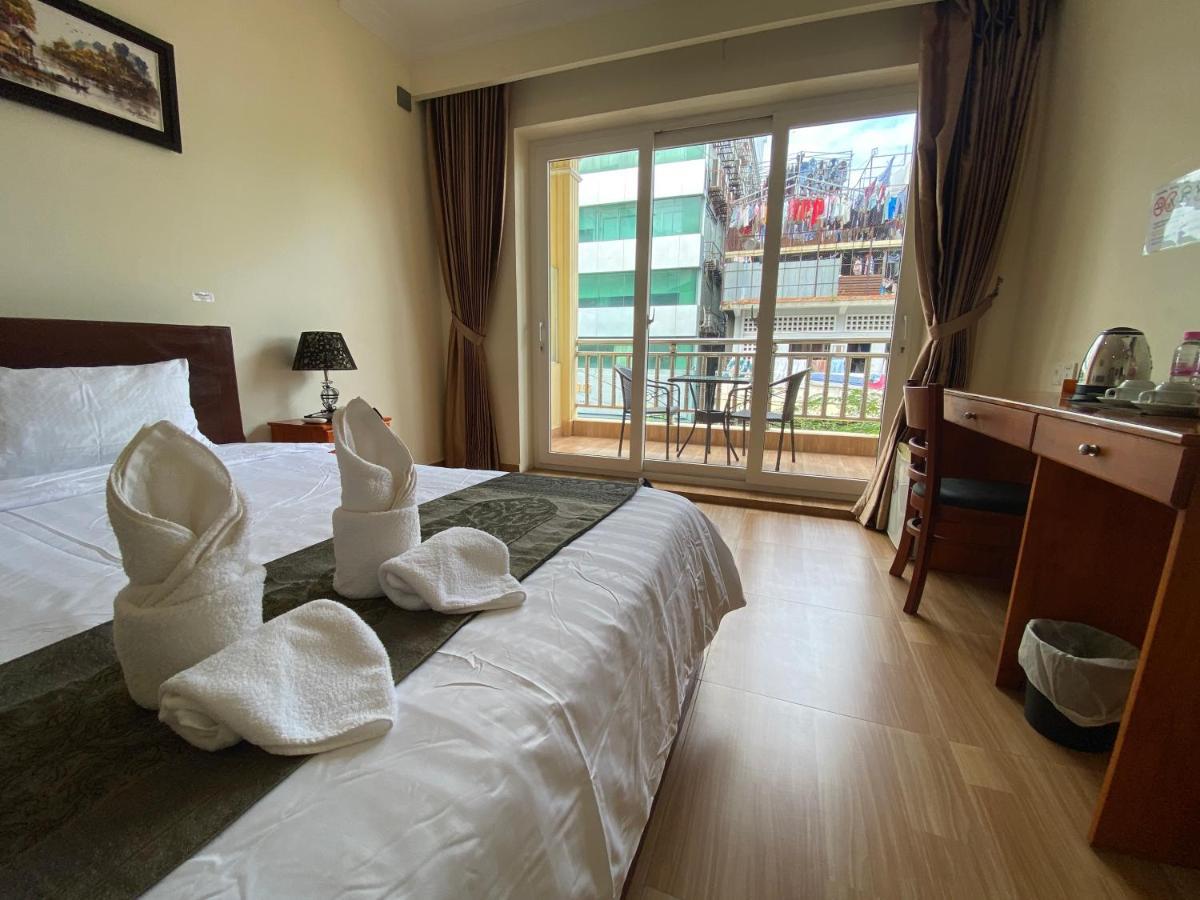 Phnom Penh Le Vincent Hotel Екстериор снимка
