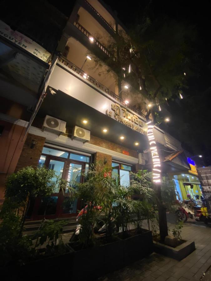 Phnom Penh Le Vincent Hotel Екстериор снимка