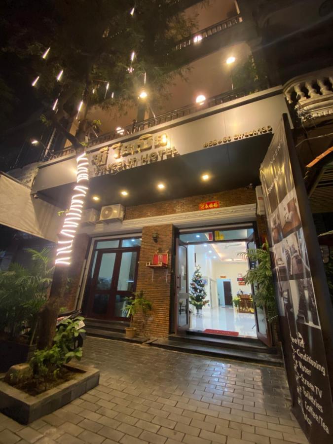 Phnom Penh Le Vincent Hotel Екстериор снимка