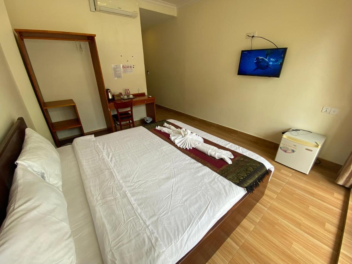 Phnom Penh Le Vincent Hotel Екстериор снимка