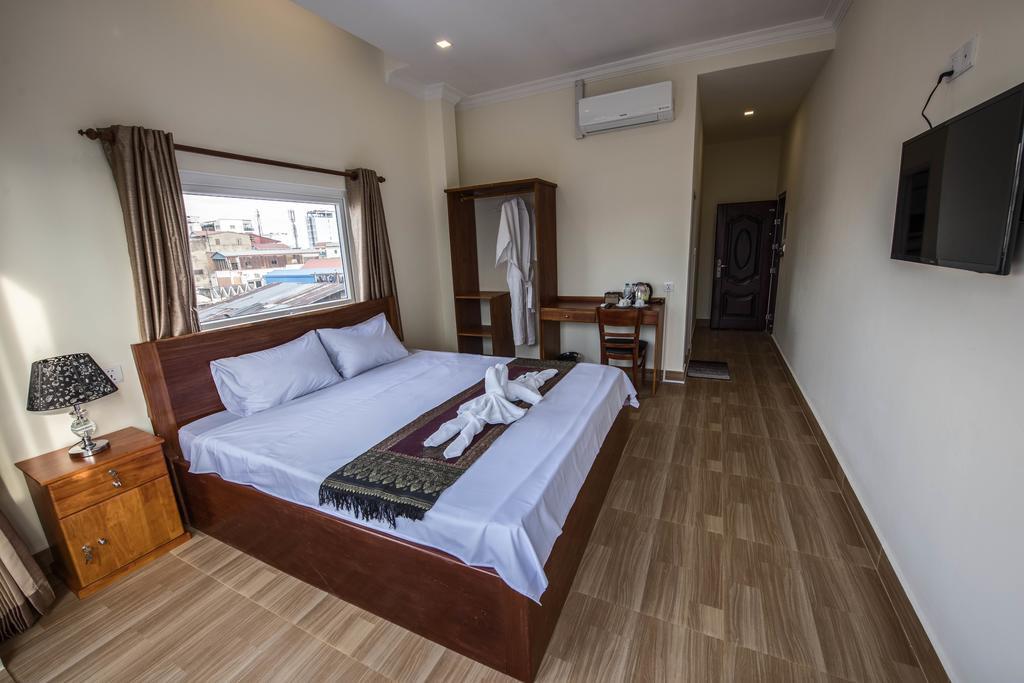 Phnom Penh Le Vincent Hotel Екстериор снимка