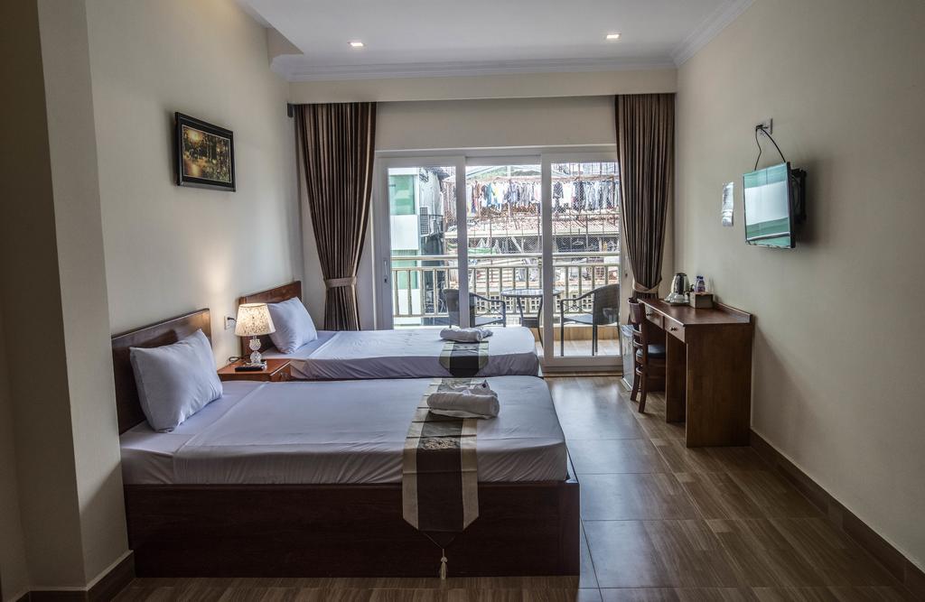 Phnom Penh Le Vincent Hotel Екстериор снимка