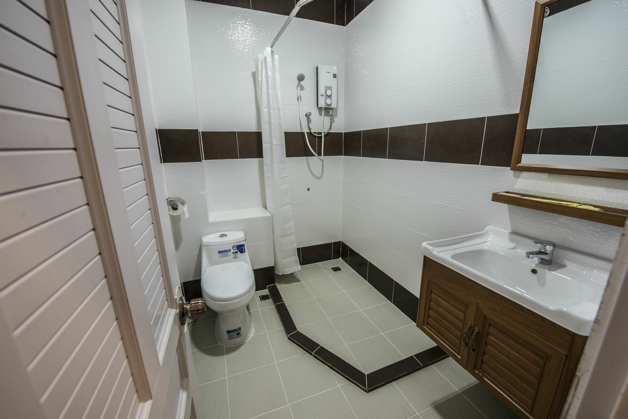 Phnom Penh Le Vincent Hotel Екстериор снимка
